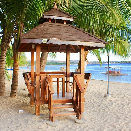Bella Beach Resort Batangas Лиан Экстерьер фото
