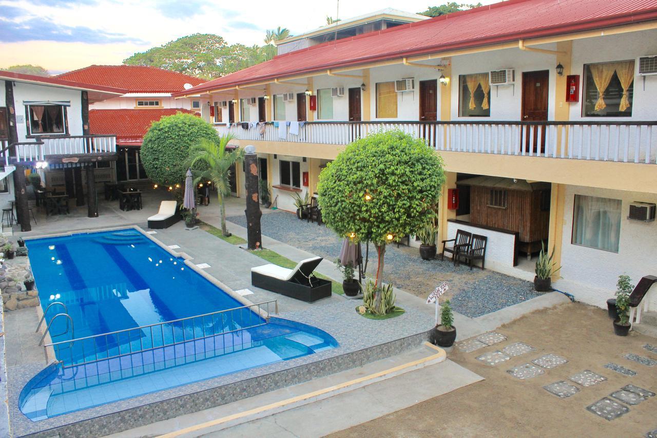 Bella Beach Resort Batangas Лиан Экстерьер фото